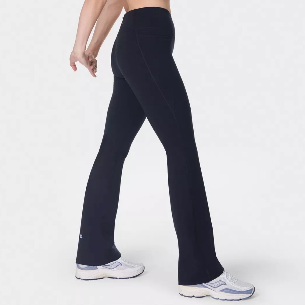 Sweaty Betty Power Gym Flared Leggings, Black (30" Inseam)‎